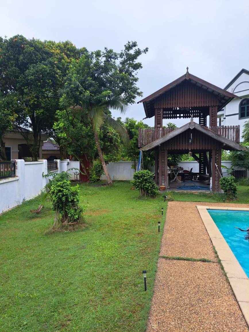 Villa Shamir Sepang Eksteriør bilde